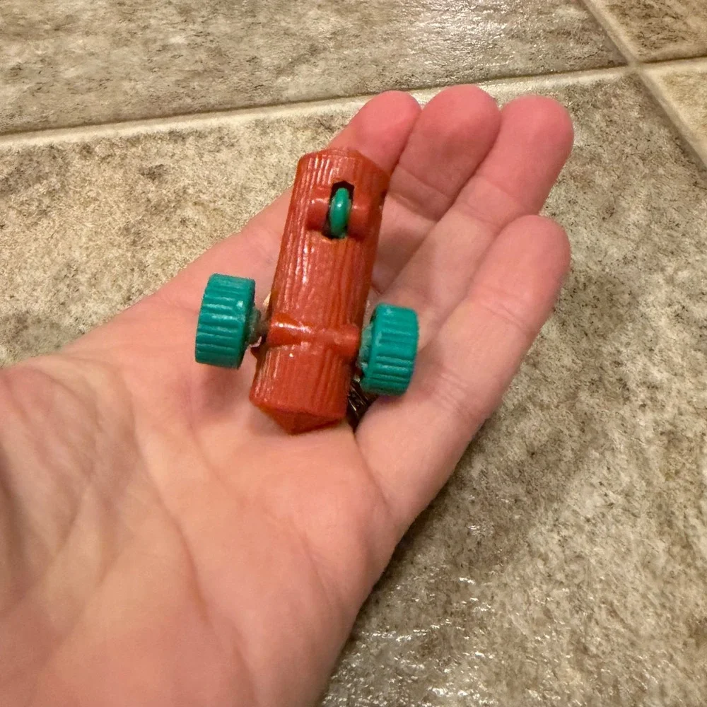 Vintage Flintstones Fred Flintstone Toy Car Ride Mini Figurine Collectible‎